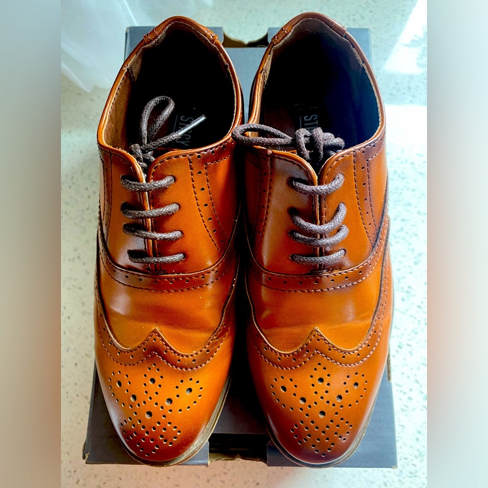 Kids Stacy Adams Wing Tips in Cognac